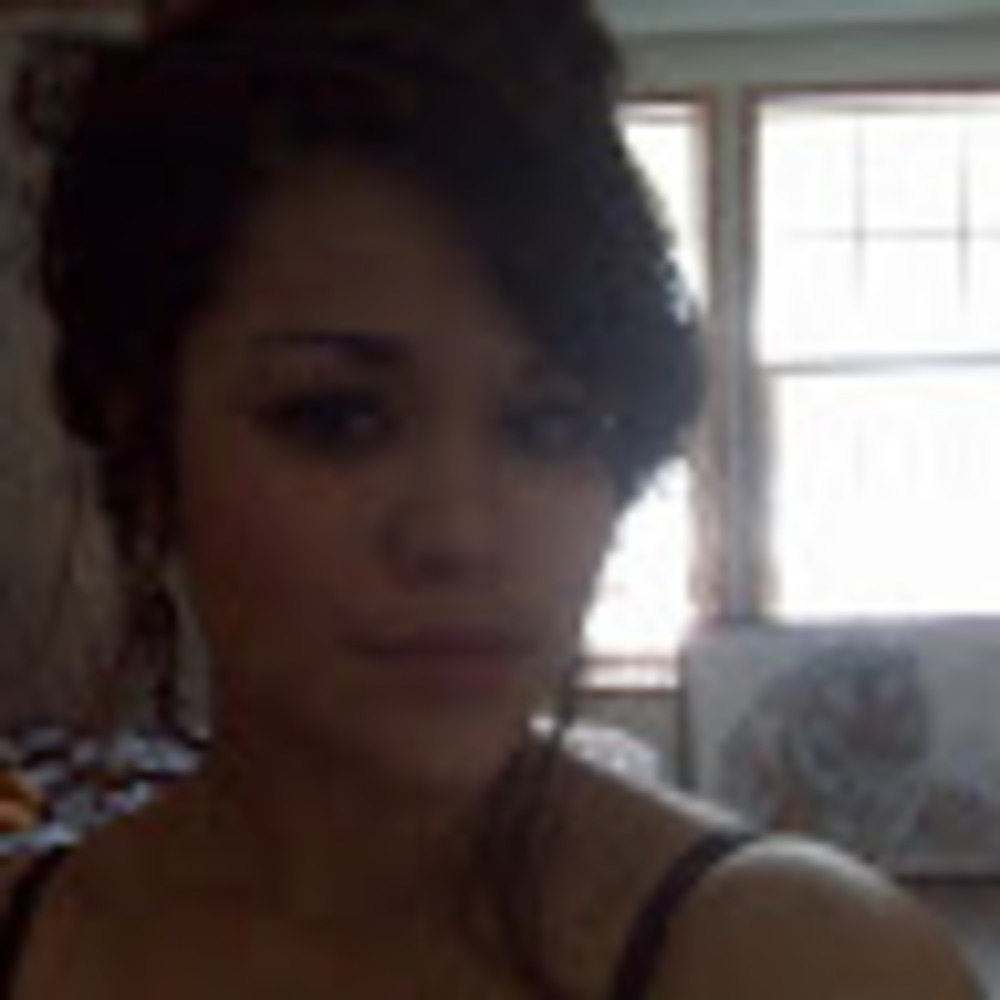 Meet your Posher, Crystal
